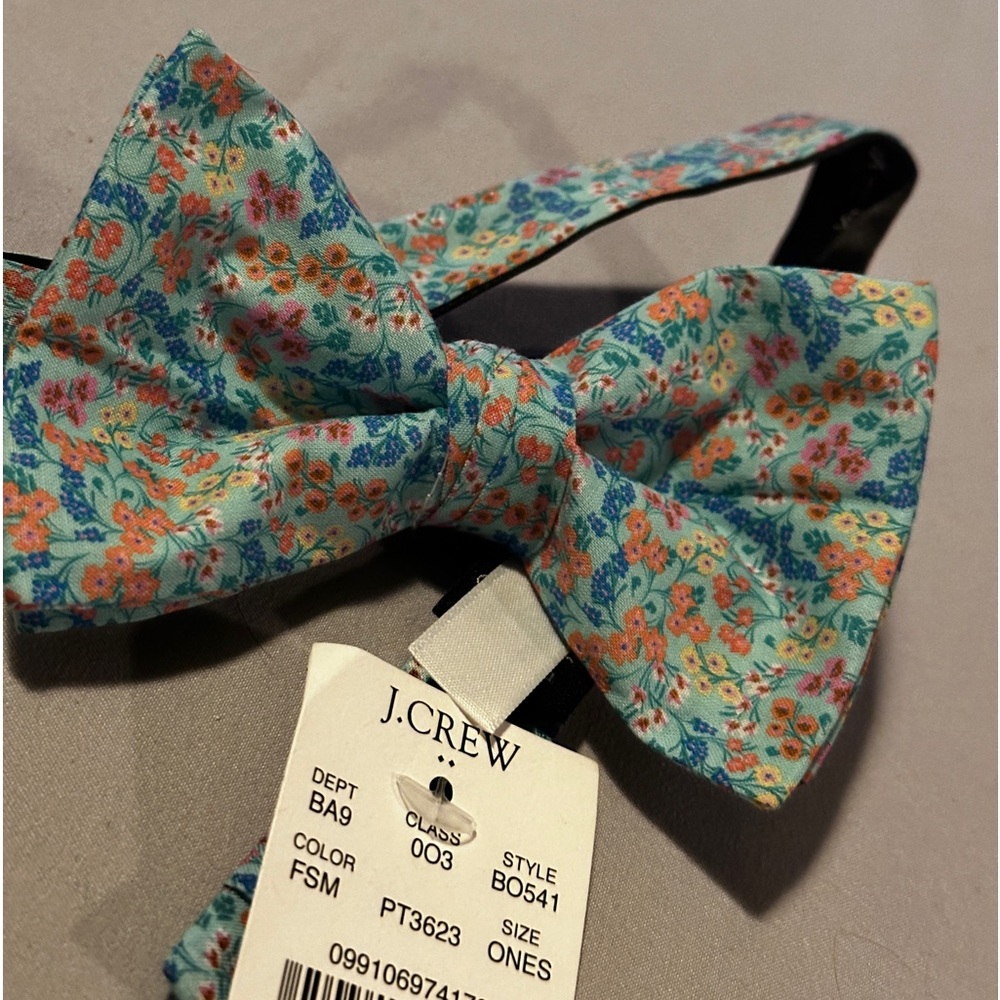 J.CREW NWT BOWTIE. Clasp